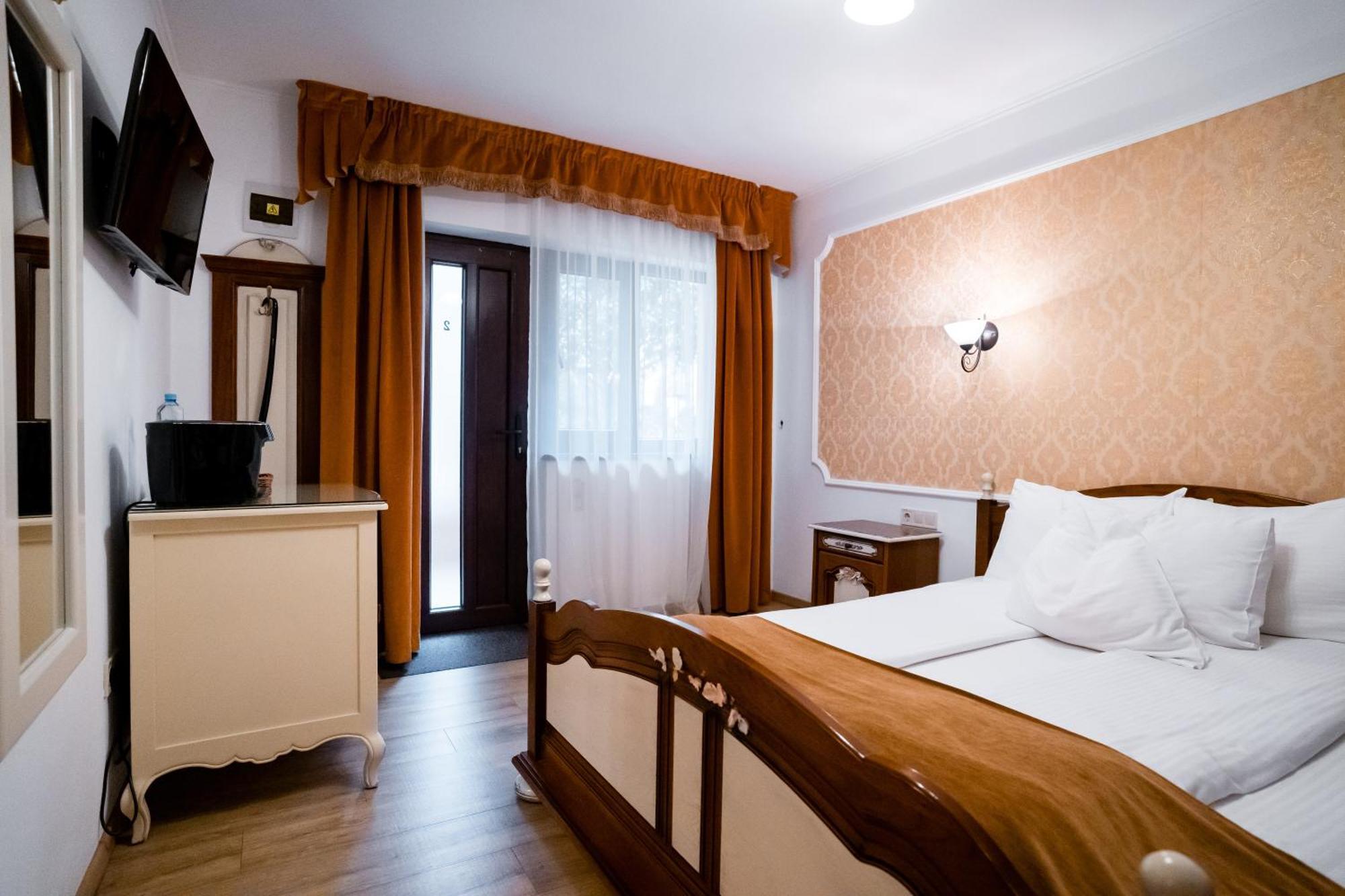 Rosen Villa Sibiu Luaran gambar